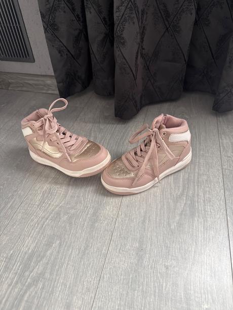 Vysoke tenisky, graceland,28