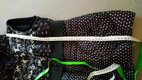 Dámska vetrovka bez rukávov s, s