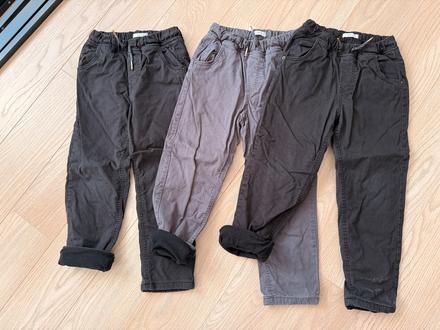 Predám chlapčenské nohavice 140, h&m,140