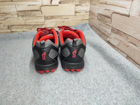 Inov-8 42,5 - pánske tenisky, 42