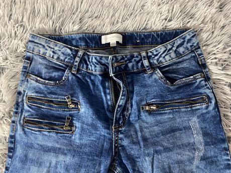 Dievčenské rifle, charles vögele,152