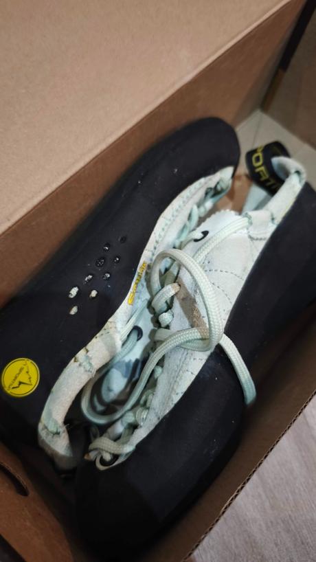 Lezečky, la sportiva,37