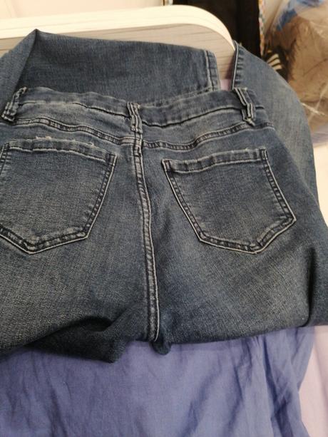 Dámske rifle, sinsay,38