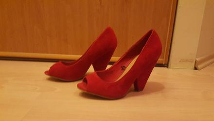 Červené topánky č.39, 39