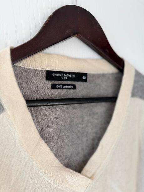 Béžovo-sivý kašmírový sveter, l