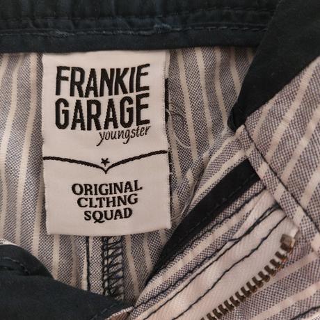 Frankie garage  164, 164