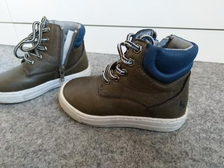 Prechodne topanocky, 24