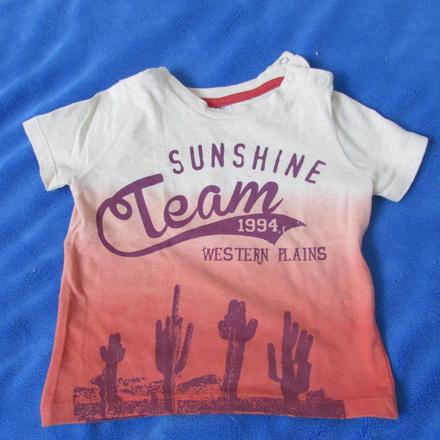 Tričko 2x oblecene 1,50eur, f&f,74