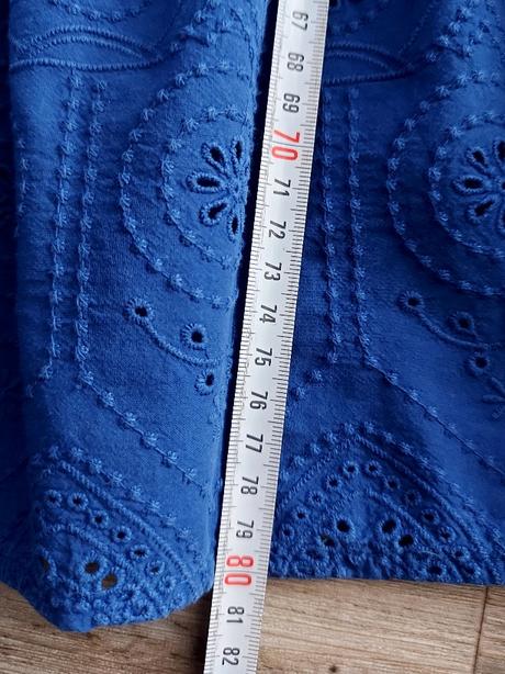 Šaty s madeirovou výšivkou, tchibo,38