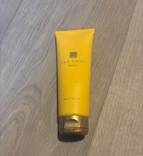 Damsky parfem 30ml avon a telove mlieko 125ml, 