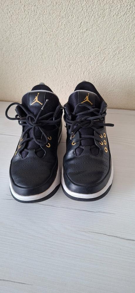 Pánske tenisky jordan, 37