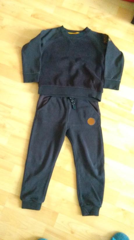 Balík oblečenia, 104–116