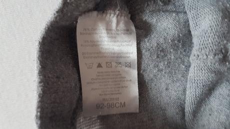 Predám detské pančuchy, 104