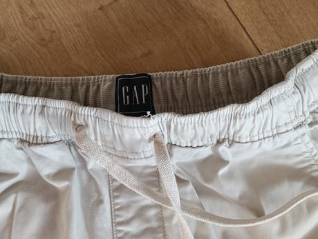 Kraťasy v xs, gap,xs