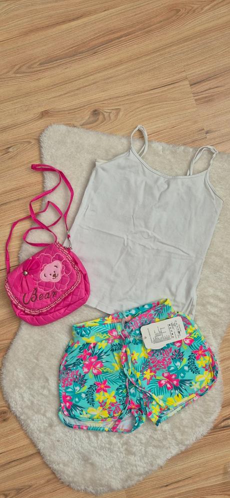Set kraťasy a tielko pre dievča + kabelka zdarma, 140