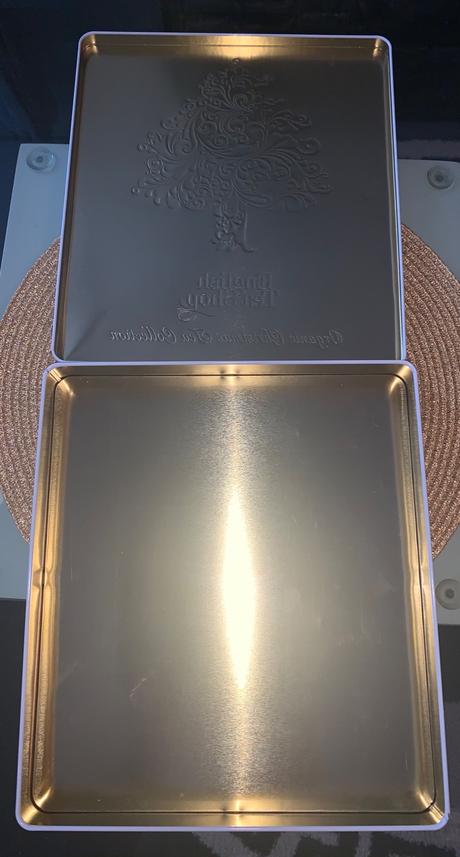 Plechovka english tea,