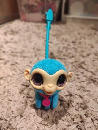 Furreal friends opicka na voditku, 