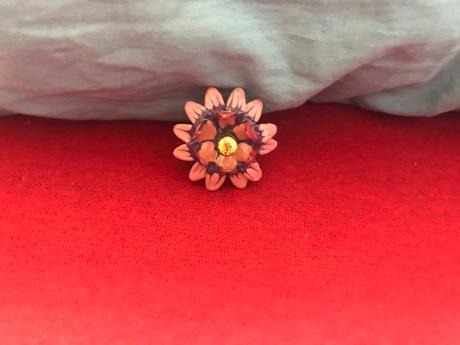 Prsten krasny kvetinka s kamienkom,