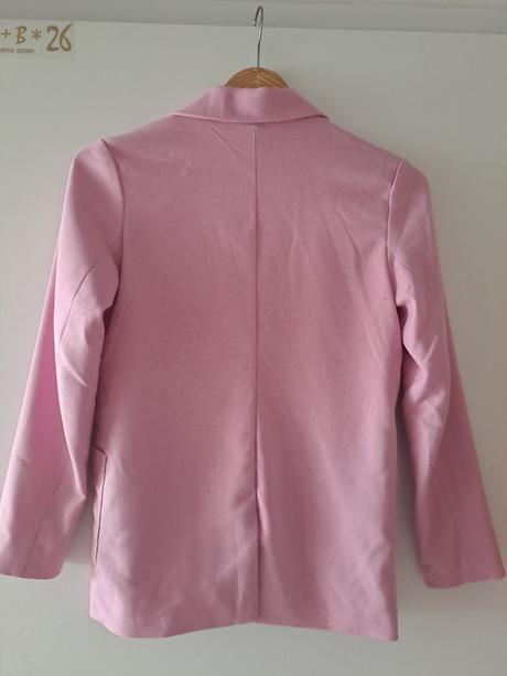 Dievcenske sako, reserved,140