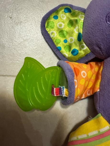 Fialový sloník mates lamaze, 