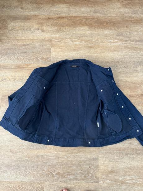 Riflová bundička, 158