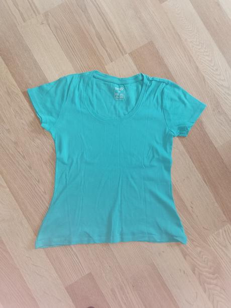 Bledo zelene šortky + tyrkysové tričko, esmara,42