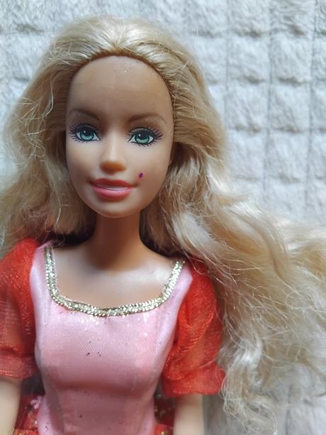 Barbie,