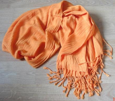 Oranžový jemný šál (150 cm dlhý), 