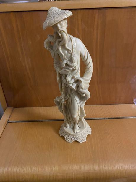 Alabastrová soška, 