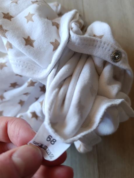 Pyžamko s hviezdami, 68