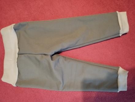 Softshellové nohavice s barancekom, 92