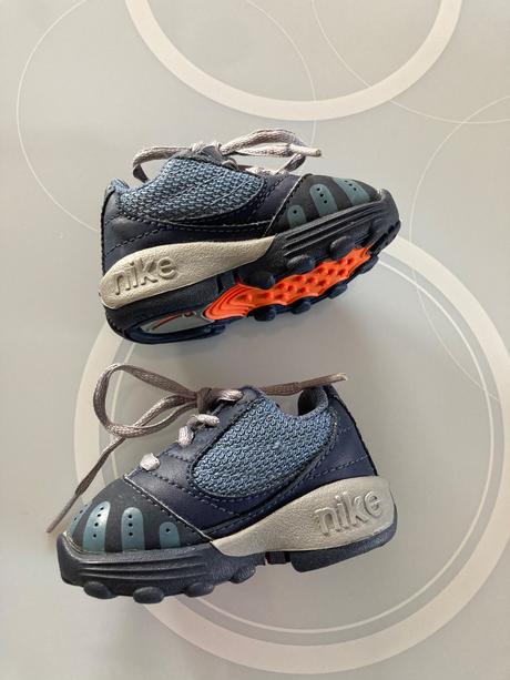 Prvé tenisky, nike,17
