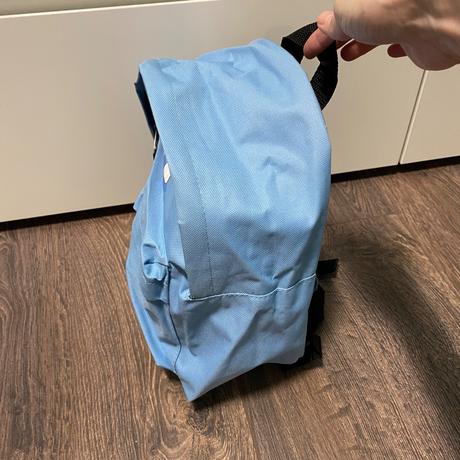 Malý ruksačik + deka,