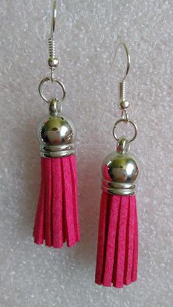 Strapcové náušnice,