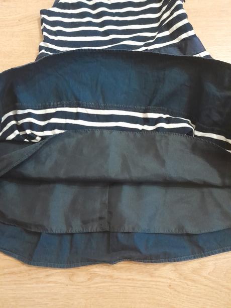 Šaty pásikavé, next,104