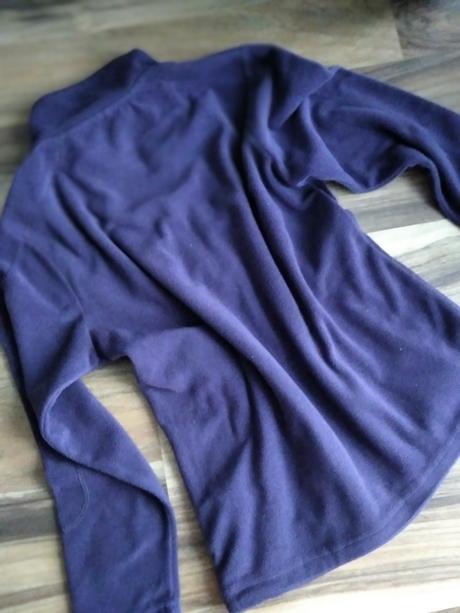 Mikina, authority,140