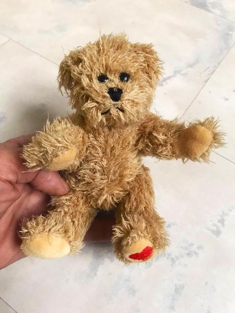 Strapatý huňatý macík, 