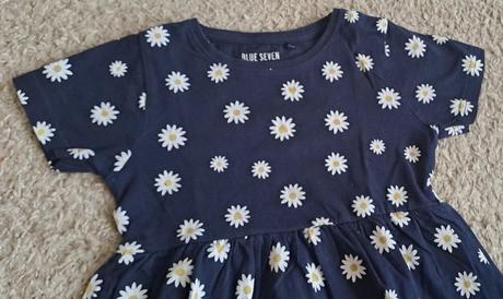 Saty s kvietkami, 128