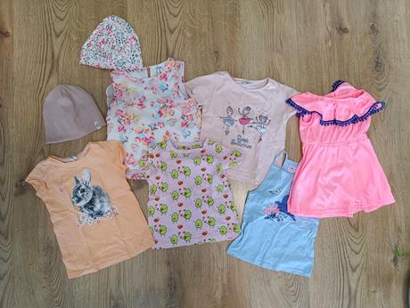 Velky balik dievcenskeho oblecenia 86-116, 86–98