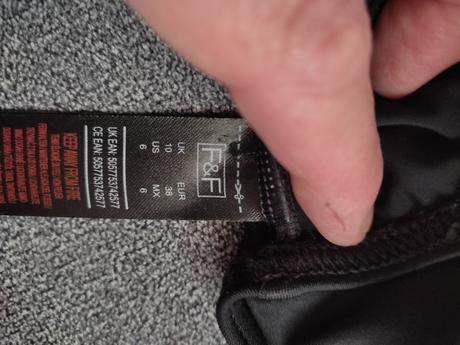 Damske cele plavky, f&f,38