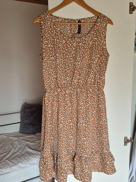 Hnedé elegantné letné šaty, 42