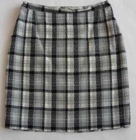 Sukňový kostým šedá kocka, l