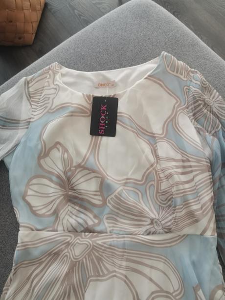 Dámske spoločenské šaty, l