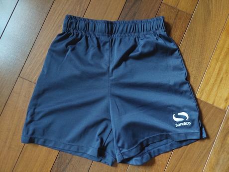 Šortky na šport, 128