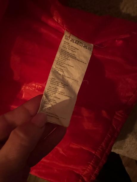 Červená bunda, s.a.m.,s