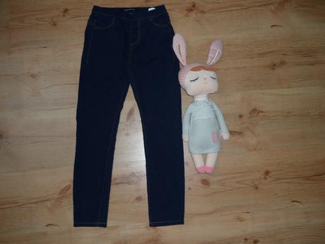 Nenosene jeginsy, reserved,122