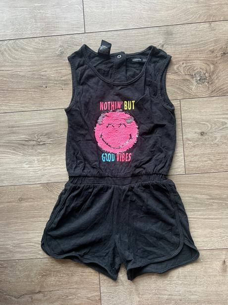 Premieňací overal, reserved,122