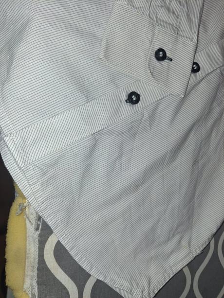 Pásikavá košeľa, next,98