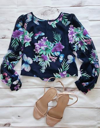 Krásna lahulinká blúzka, s