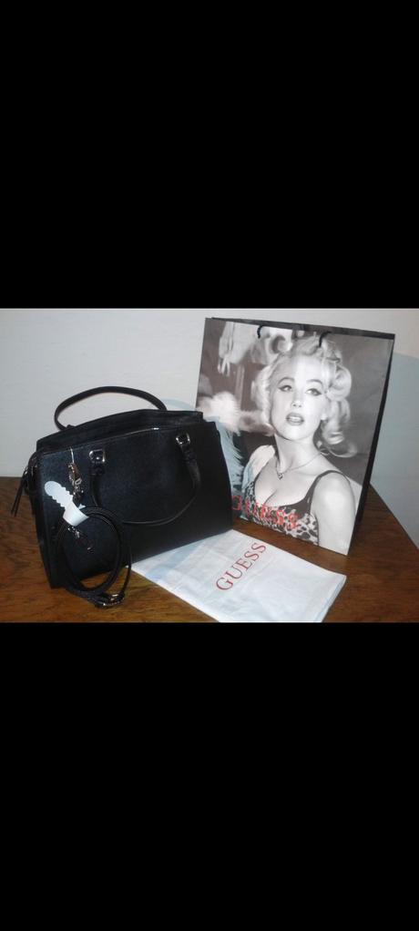 Guess kabelka, guess